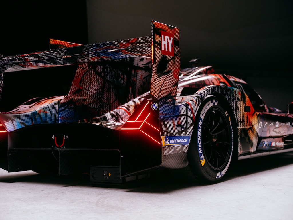BMW Art Car #20 afsløret i Paris – skal køre på Le Mans
(Foto: BMW AG)